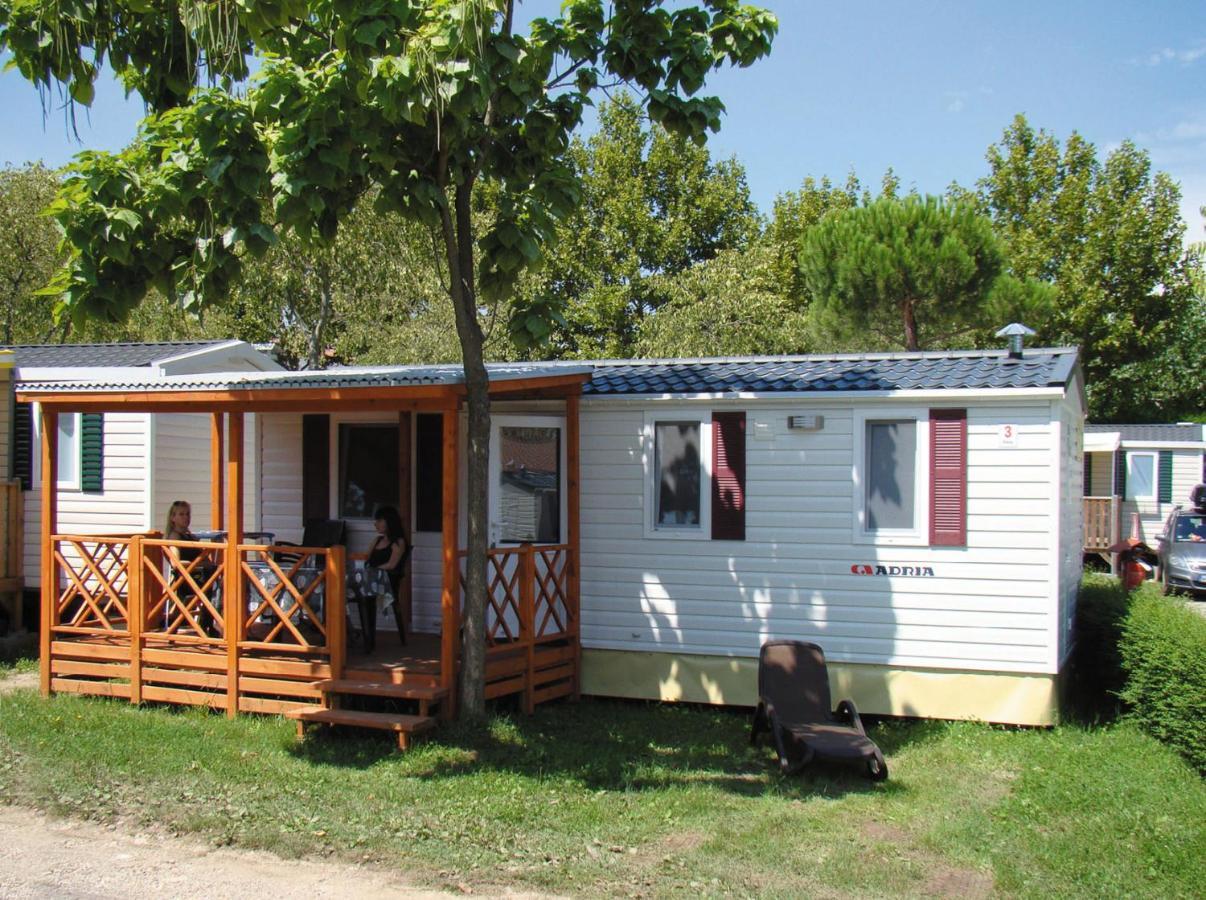 Victoria Mobilehome By Ville Degli Ulivi Marina di Campo Exterior foto
